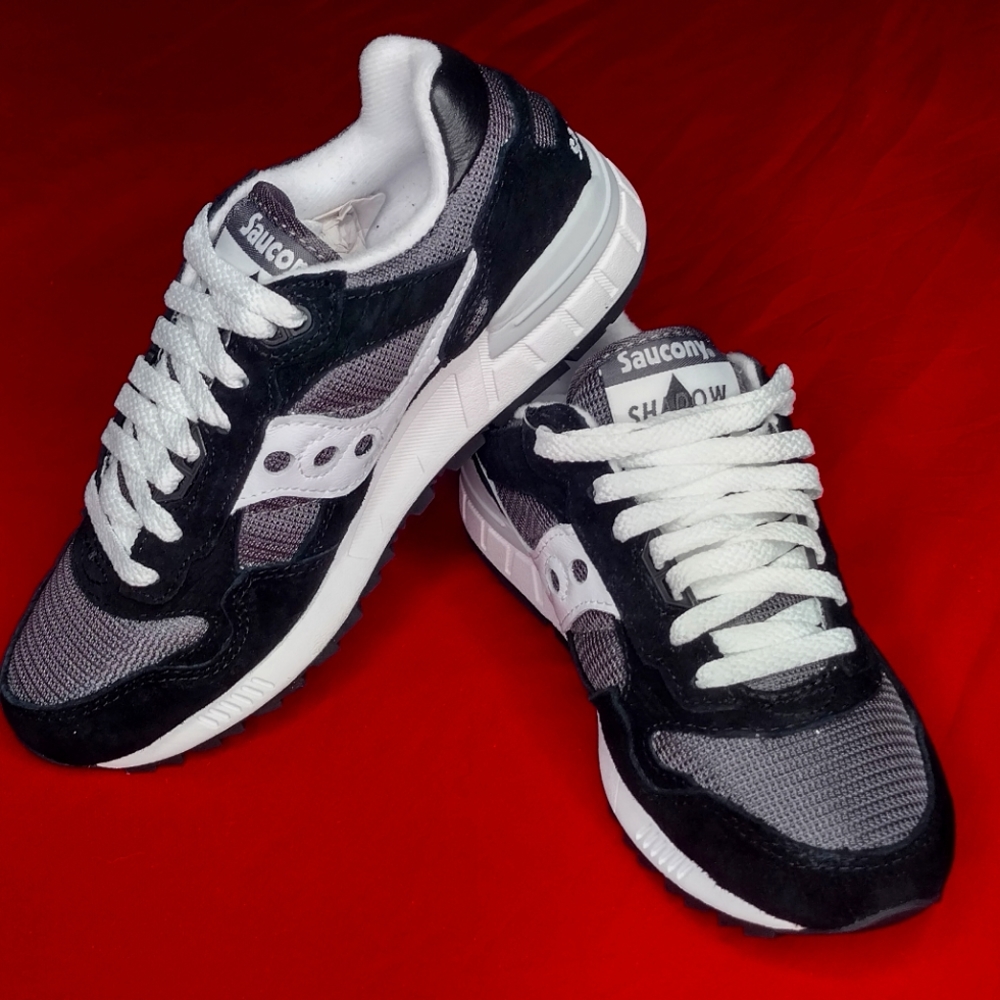 Saucony Shadow 5000 Size 5 (men's)